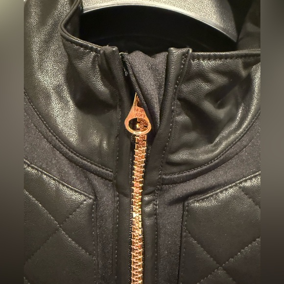 Victoria’s Secret NWOT Size M Black Quilted Faux Leather Bomber Jacket (0562) - Picture 12 of 12